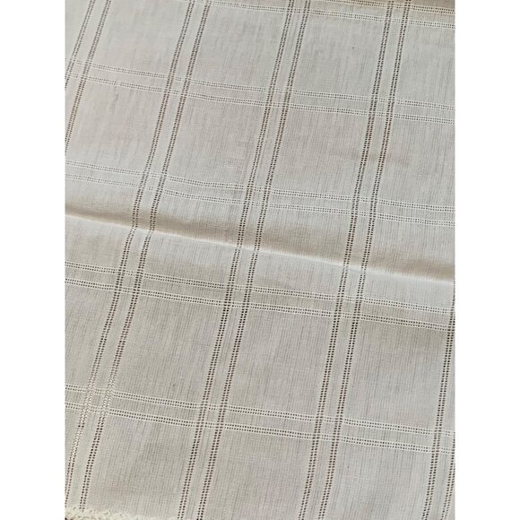 Elegant White Lace Trimmed Table Runner - 36"x15" - Set of 2 - Picture 3 of 11